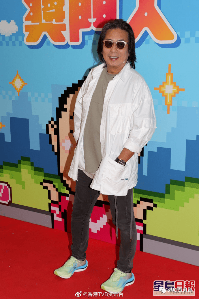 她又笑言能与林敏骢同台上节目好开心,因对方在《奖门人》的表现是