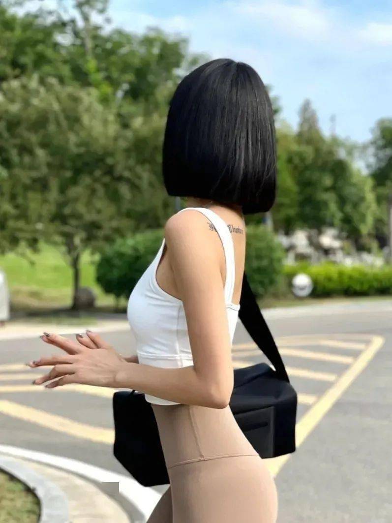 短发与好身材_中国_发型_形象