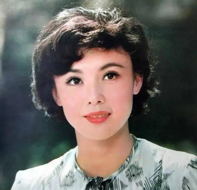 中国80年代电影女演员,不一样的美!_上海市_影片_毕业