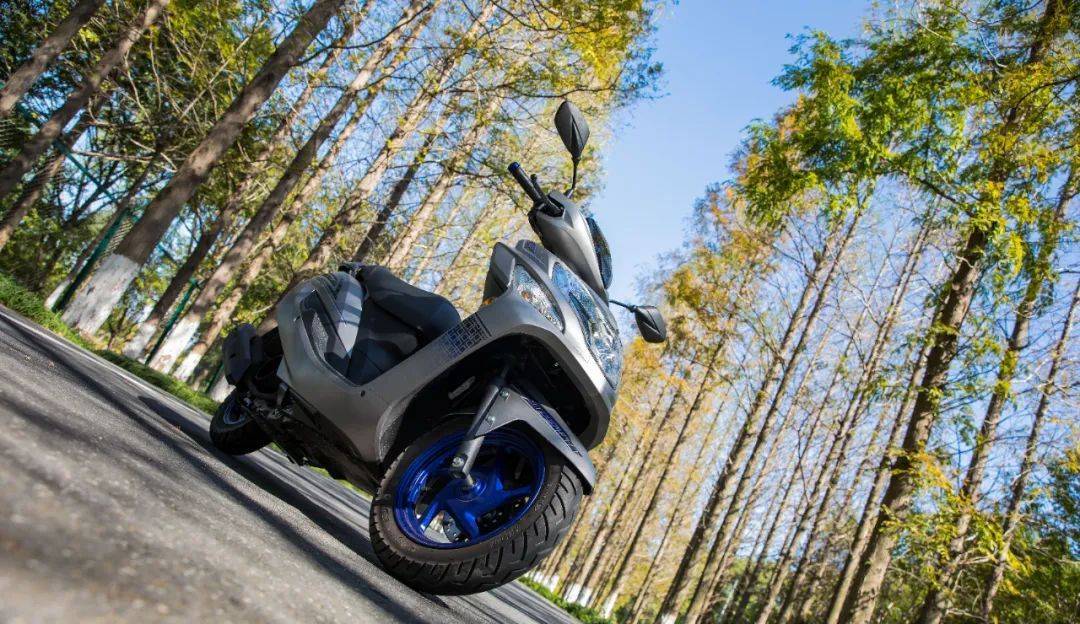 10680元的时尚代步踏板—新大洲本田ex125评测_搜狐汽车_搜狐网