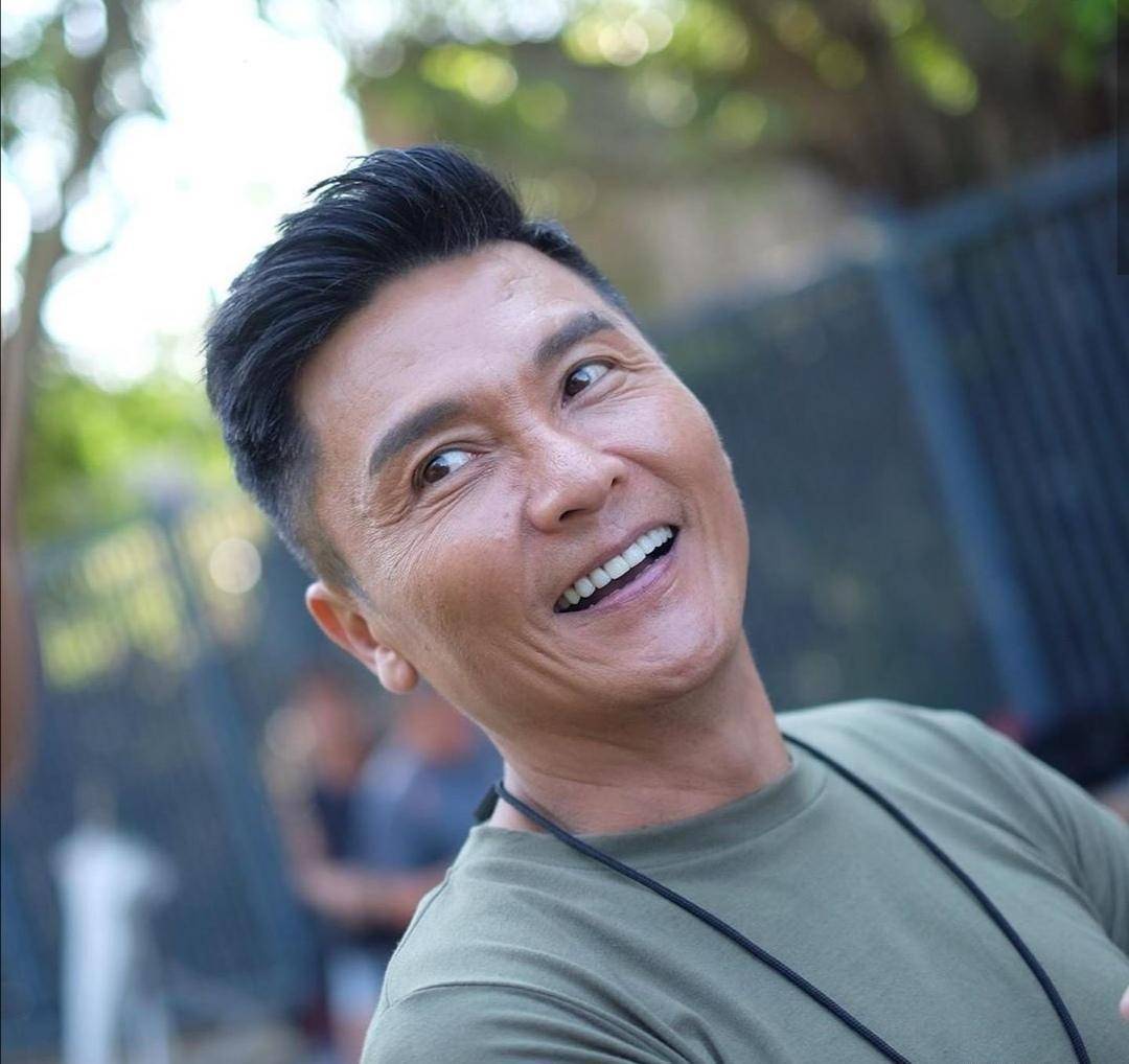 香港演员关礼杰:曾被tvb炒鱿鱼,若没内地观众,就没我这个人_发展_年代