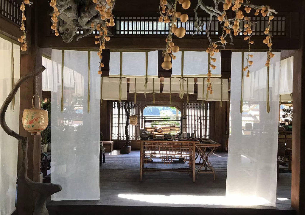 《与凤行》大量实景太用心,林更新赵丽颖让人期待_质感_布景_院子