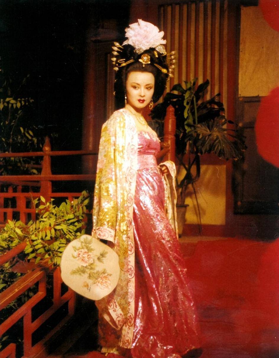 80年代当红女演员现状:张瑜离婚,周洁离世,朱琳一生未育