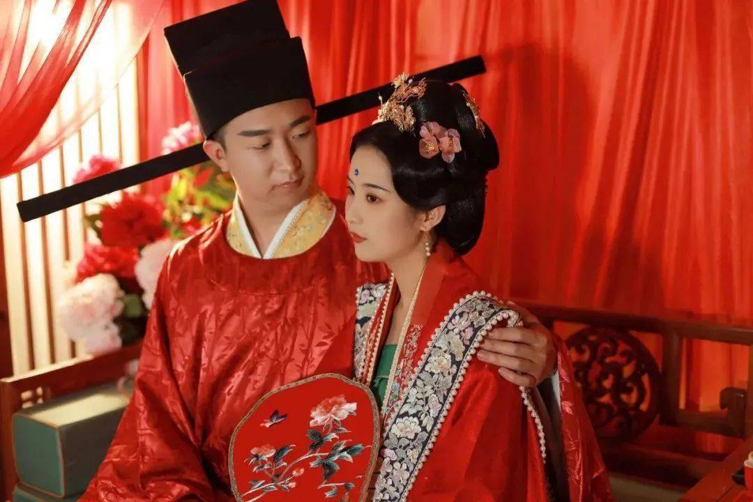 03而有些男人的命格,财星是忌神,所以结婚会迟,对这种朋友来讲,就是