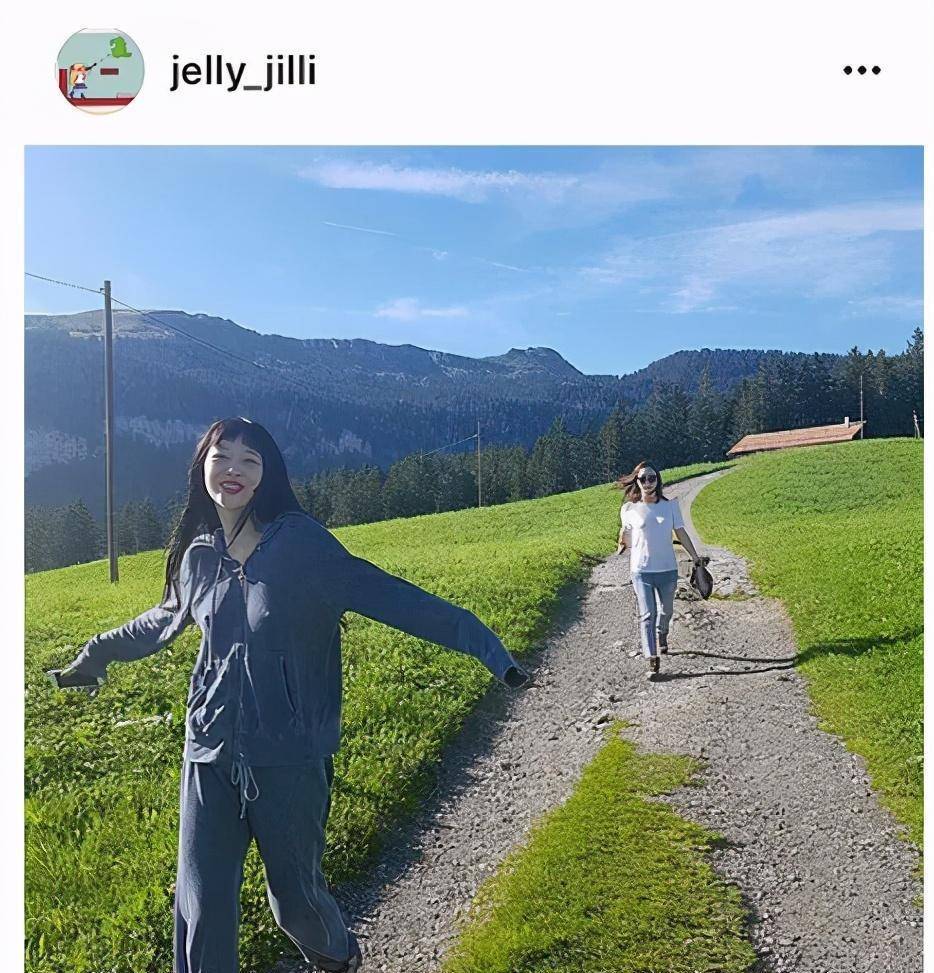 看了崔雪莉的纪录片,我才知道网暴她的人为什么恨她_妈妈_表演_崔子