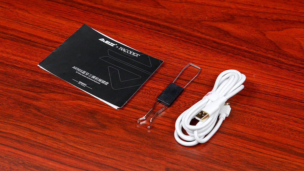 黑爵AK966无线三模游戏机械键盘评测：配置拉满，一步到位