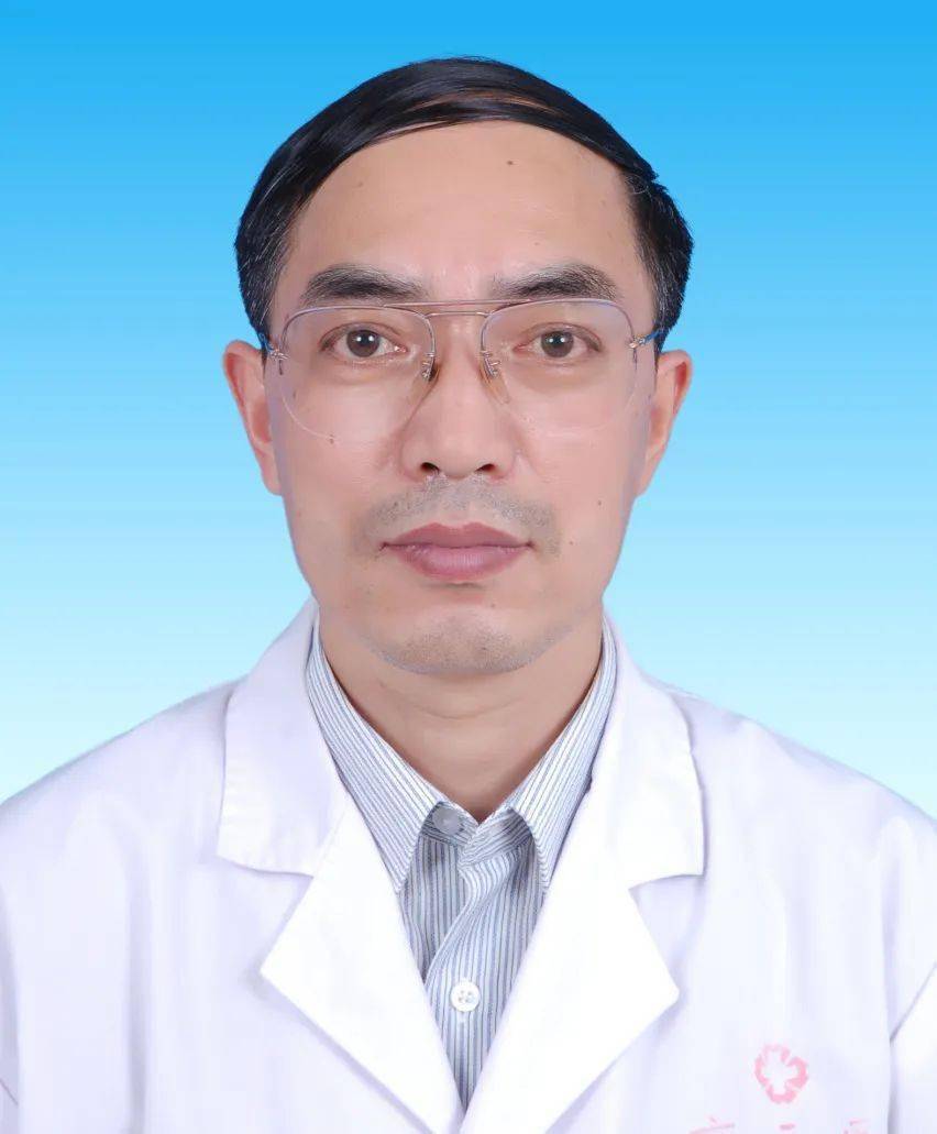 施中华乐清市第三人民医院内镜室主任,1988年毕业于浙江中医学院,曾于