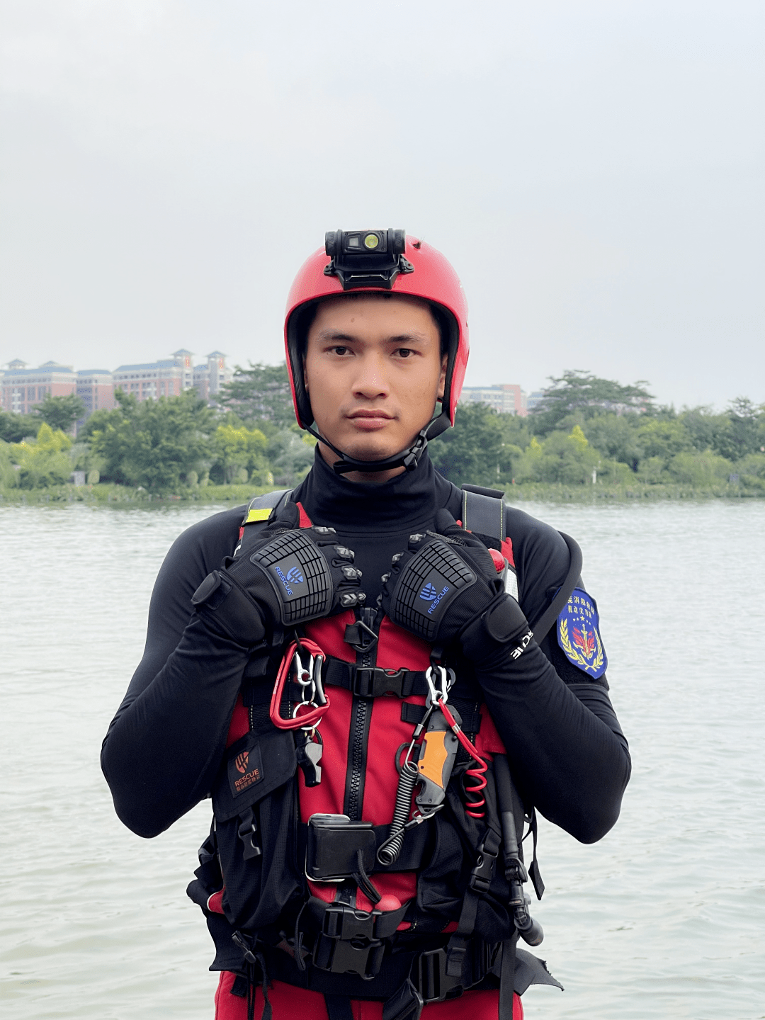 获得生命支持证书,2021年参加总队水域救援培训并获得水域救援初级资