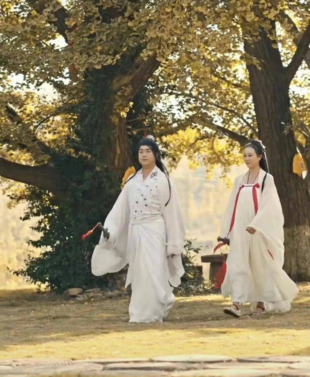 随州文旅局局长扮侠客神似乔杉,表示:谁说大侠一定是帅哥?