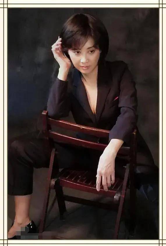 《重案六组》:最美正派就是季洁,最美反派必然是陈雪_剧中_韩丽_朱琳