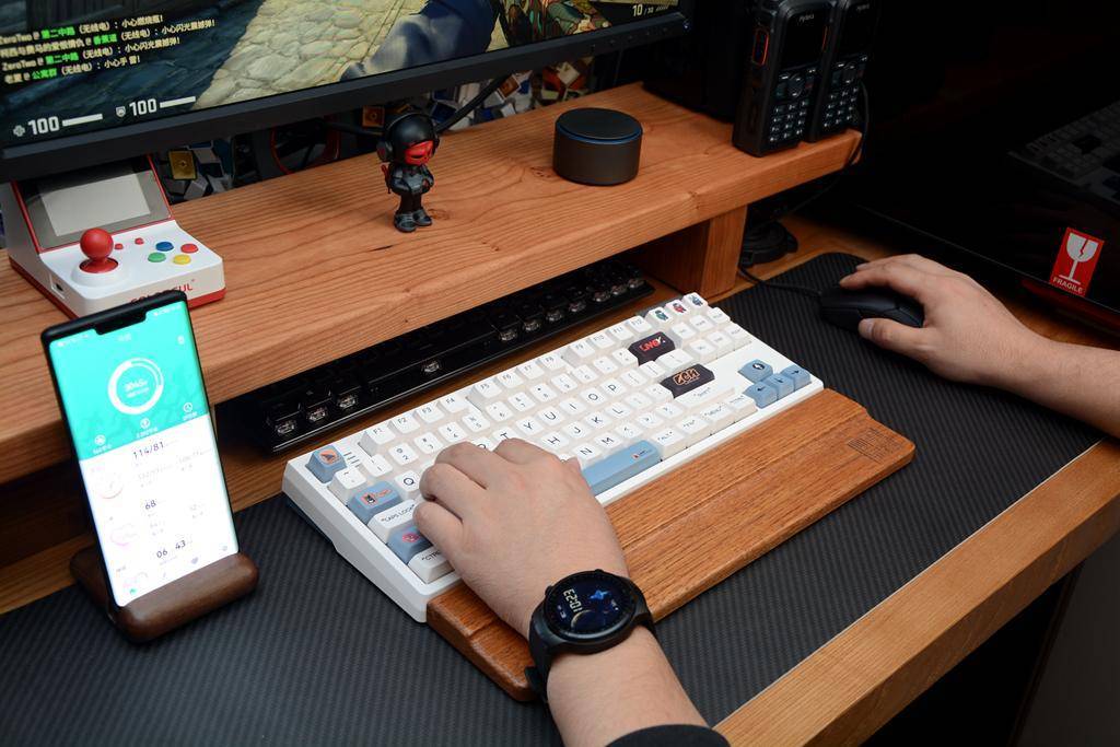 步入中年的80后,健康尤为重要,dido E40S气泵式血压智能手表体验