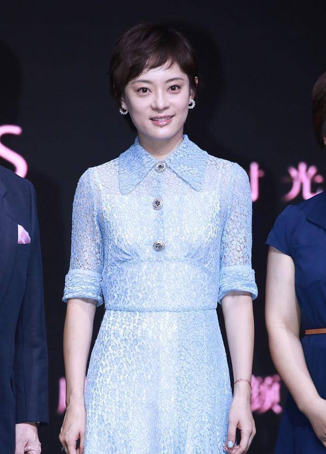 37岁"娘娘"孙俪新造型曝光!留长发穿碎花裙,美到不敢认!