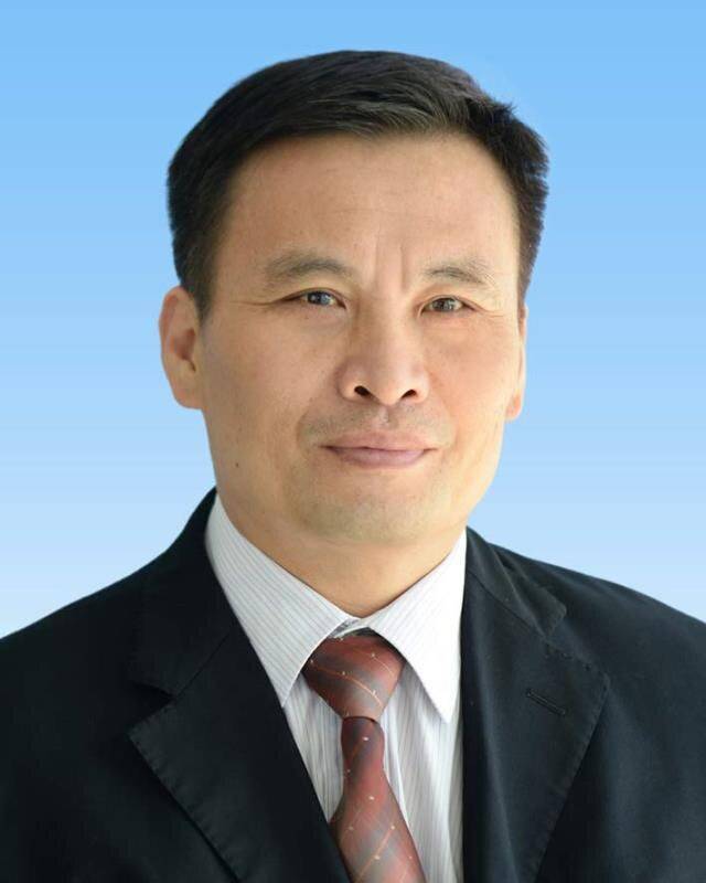 王芃芃,张慧芳,冯菊平,刘灿,马景涛制作的《单纯睡得晚真的不算熬夜吗