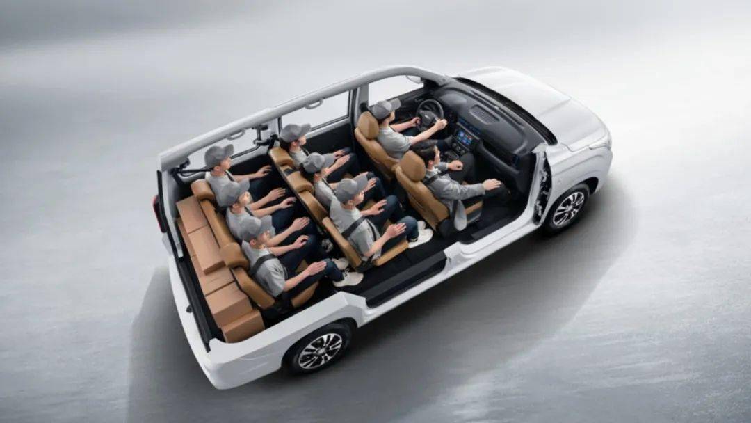 罕见8座mpv,14万起,支持反向供电,家用商用都可,但值吗?