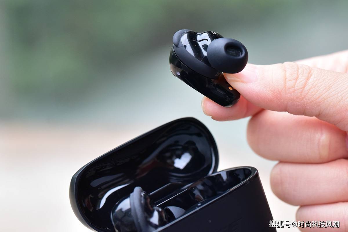 bose qc earbuds ii评测:2022年最强人声降噪tws耳塞_一代_体积_鲨鱼