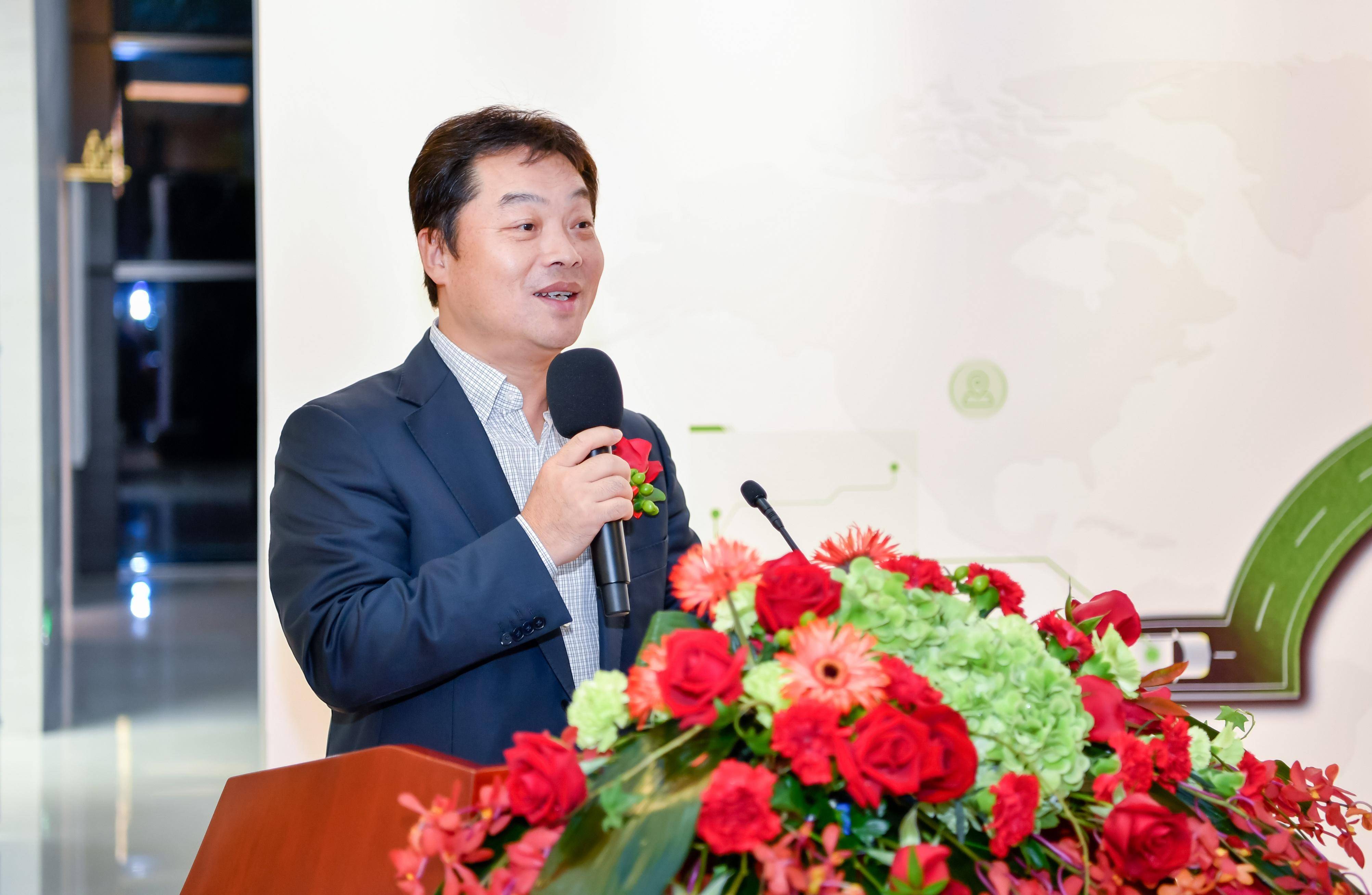 曹操出行与华为云达成战略合作 共同推动智慧出行产业发展_智能_双方