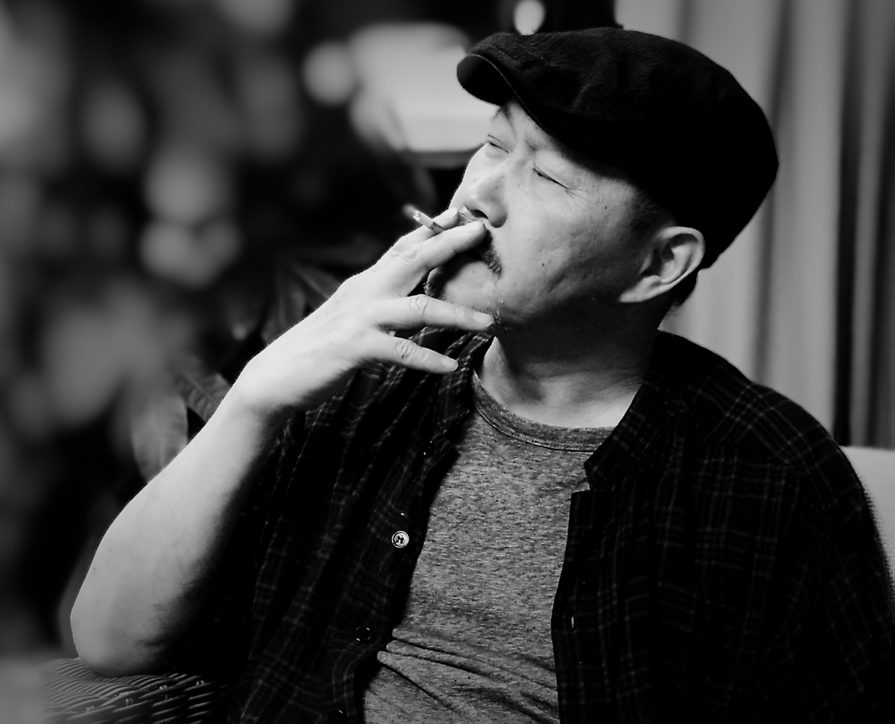 对,他叫张卫_电影_虫子_王平