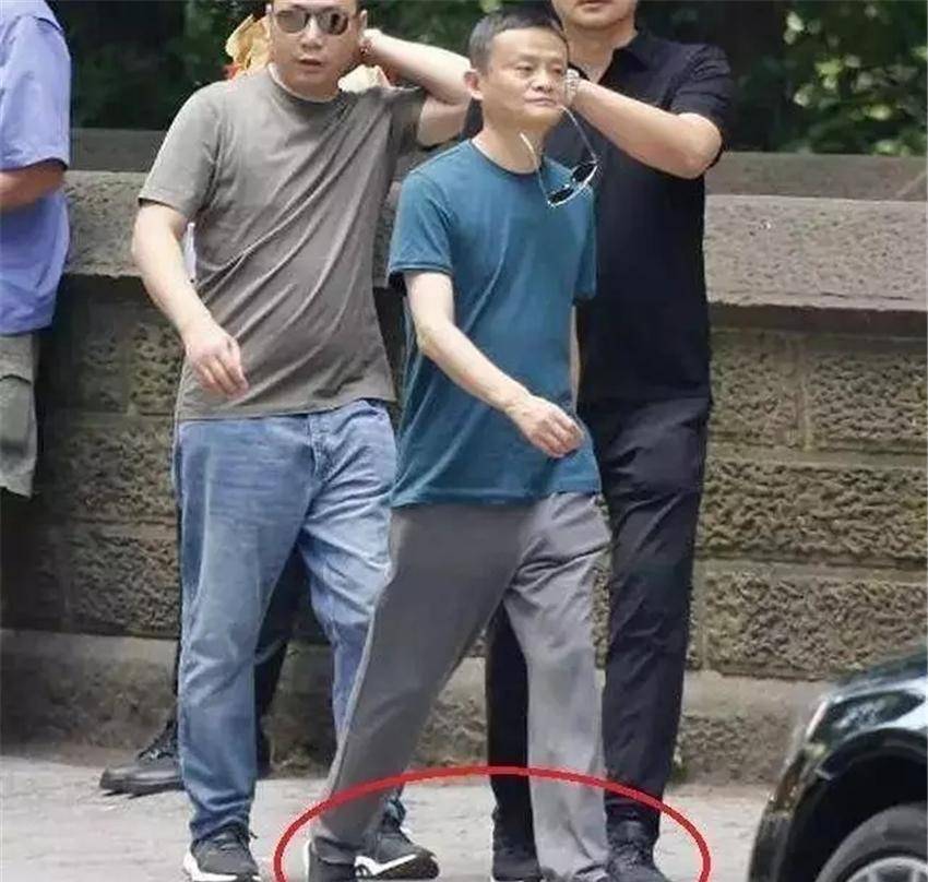 为啥成功人士都爱老北京布鞋?