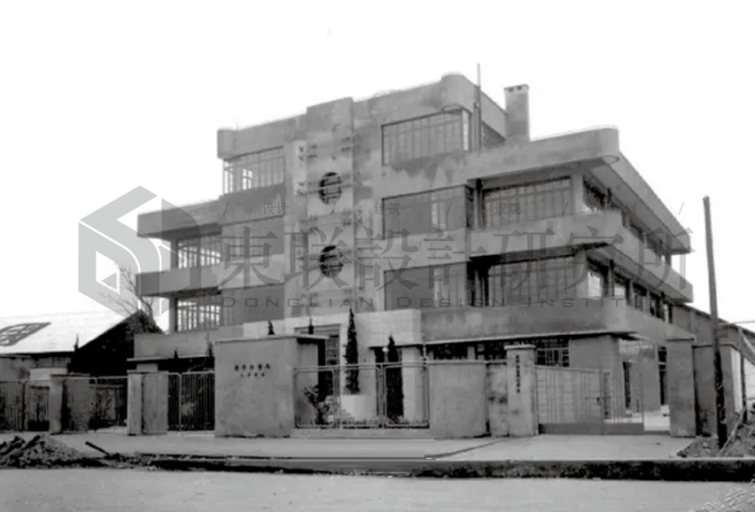 建筑讲堂22丨杨廷宝建筑作品分析:一位建筑师和他的世纪_扩建_的设计_南京