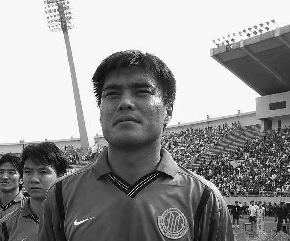 大连足球名宿小王涛猝然离世,曾是"万达王朝"缔造者_前大连足球名宿小
