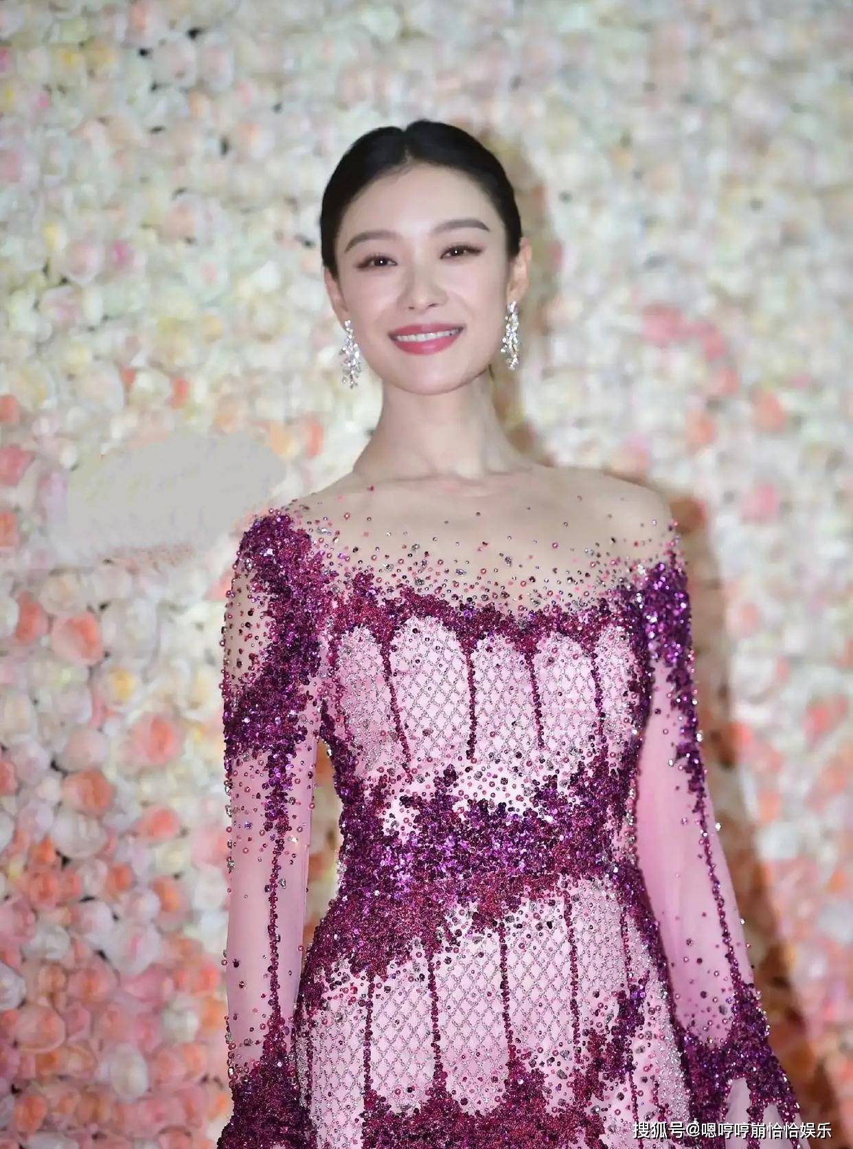女明星的美真的跟秀不秀身材无关看看蒋勤勤和倪妮就知道了