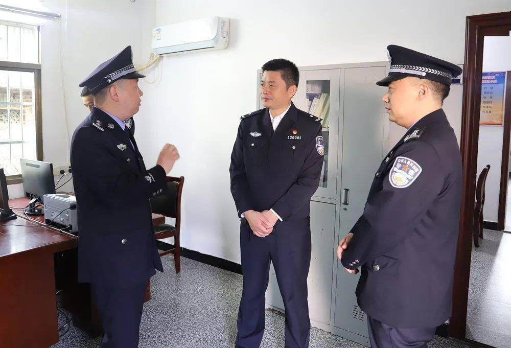 市政府副秘书长杨禄仁,桃江县委常委,政法委书记罗歆辉,副县长,县公安