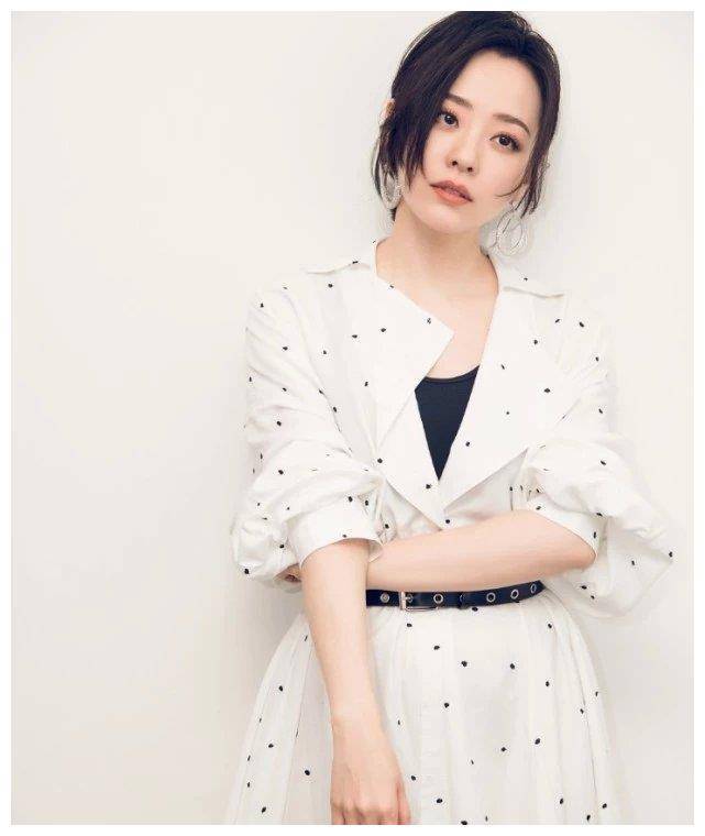 穿着_张良英_时尚