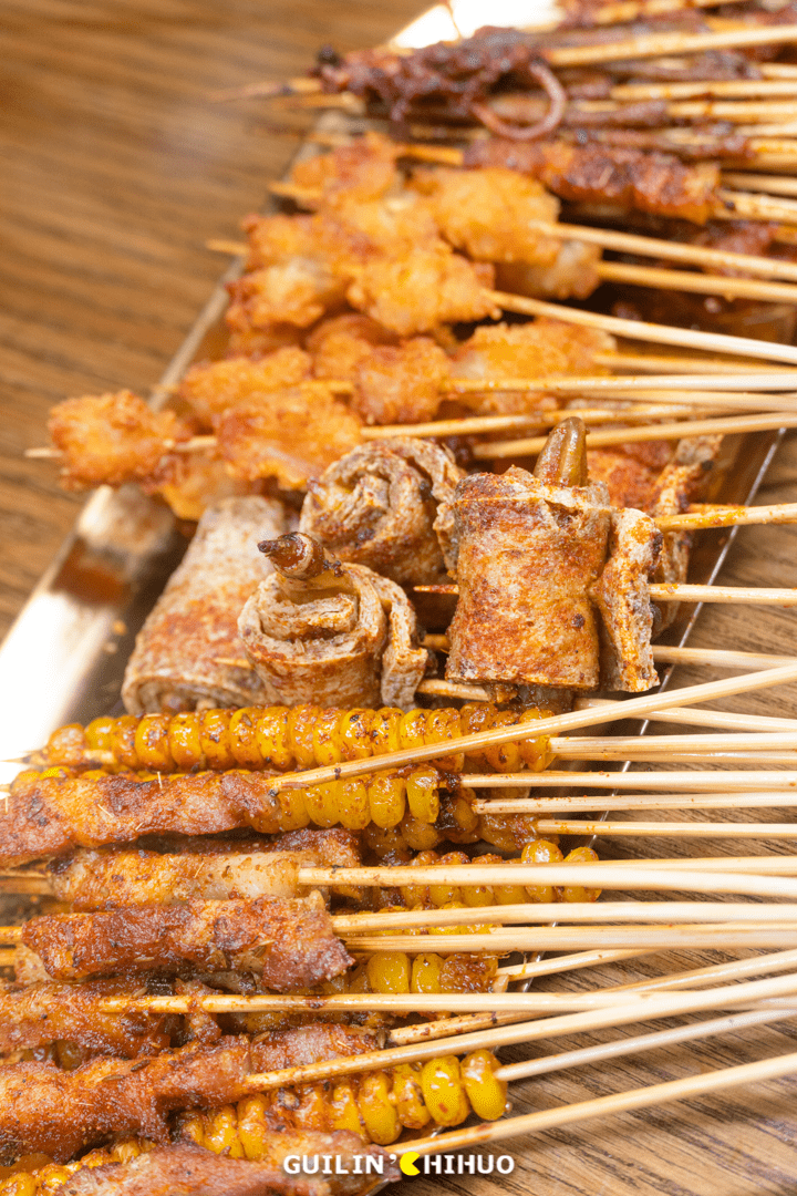 9抢肥肠鲜杂热卤锅 65串烧烤拼盘 招牌砂锅粥 漓泉小98*6/香果特饮*2