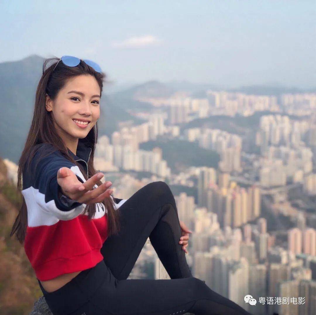 伍乐怡  滑铁卢大学-环境管理学系学士杨秀惠 澳洲莫纳什大学双威分校