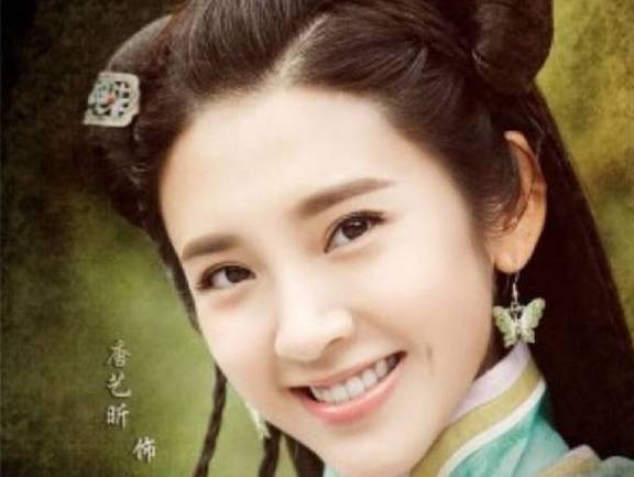 二十六岁才嫁给皇帝，和姑姑妹妹共侍一夫，她婚后竟然宠冠后宫