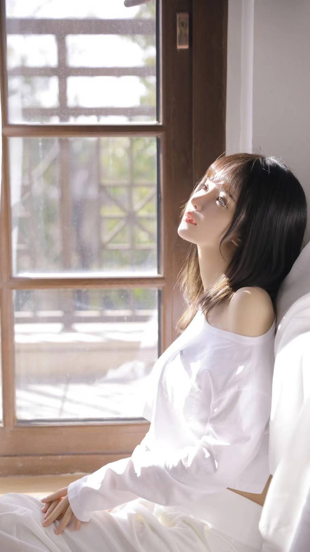 青春靓丽高颜值美女纯欲风手机壁纸