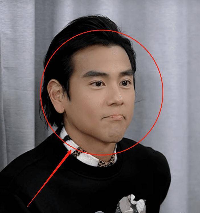 而且在出镜的过程中,彭于晏还嘟嘴卖萌,这样子也是相当可爱了啊!相信