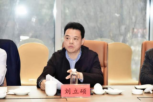 市住建局党委委员,副局长刘立硕在座谈会上讲话市住建局设计处处长