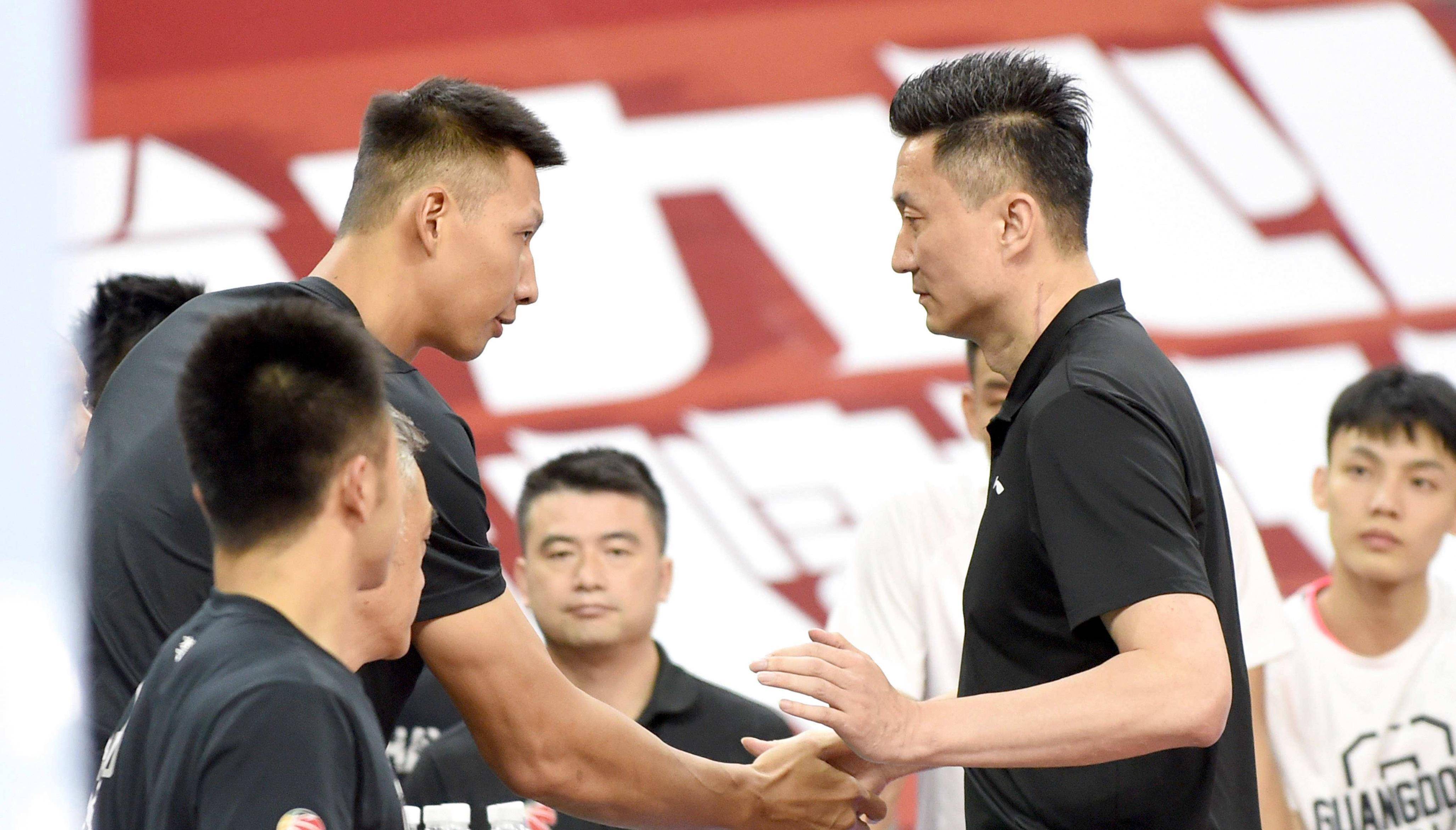 15 7神投中锋完美取代周琦 出身广东杜锋很满意_杜锋和_陶汉林_易建联