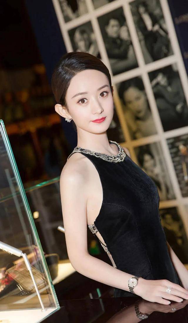美女明星赵丽颖高清写真美图,如花美誉,动人心弦_俏丽