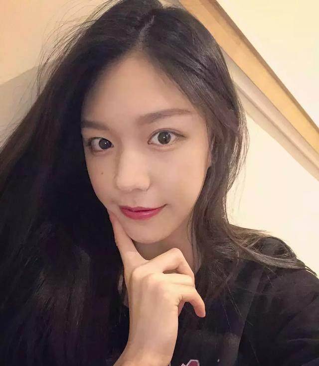 綦美合是富二代,长得漂亮,王一博与綦美合恋爱,实锤还是假消息_单身