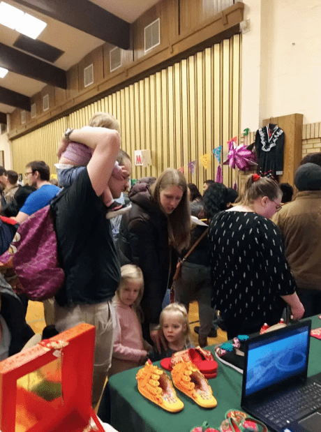 临汾非遗产品走进美国犹他州社区巡展_文化_活动_合作