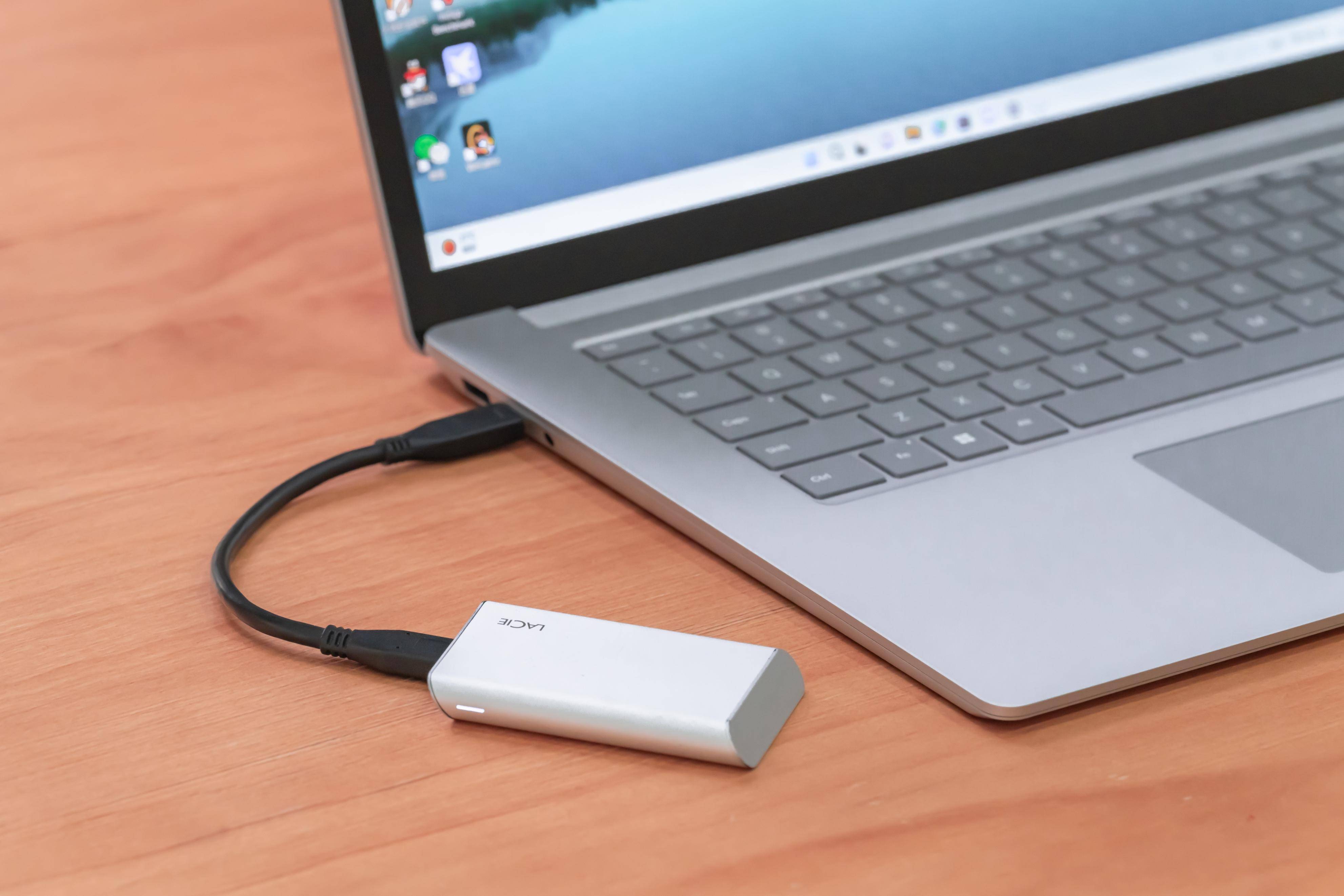 Surface Laptop 5 详测：模具延续经典，配置常规升级，性能表现亮眼