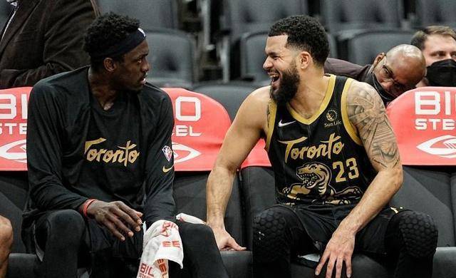 汤神赛季报销|第3次背靠背出战！勇士VS鹈鹕，球迷熟悉的“唐神”回来了