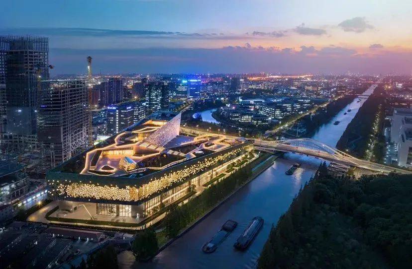 梦想之光照进现实,这里是张江科学会堂_建筑_科技_上海