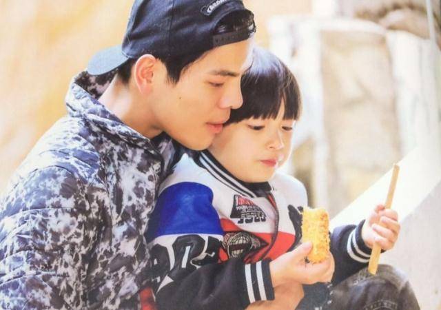 收官后,几对无血缘亲子组合中,只有他俩亲密无间_向佐_节目_李亦航