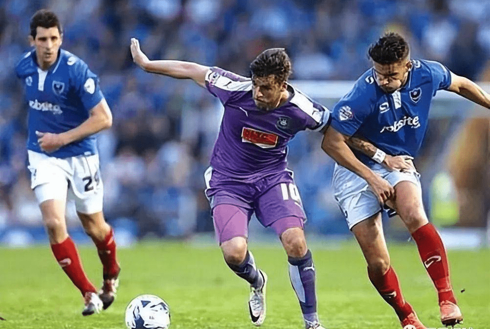 英足总杯:温布尔登vs韦茅斯,英乙队战第五级别队,谁将取胜?