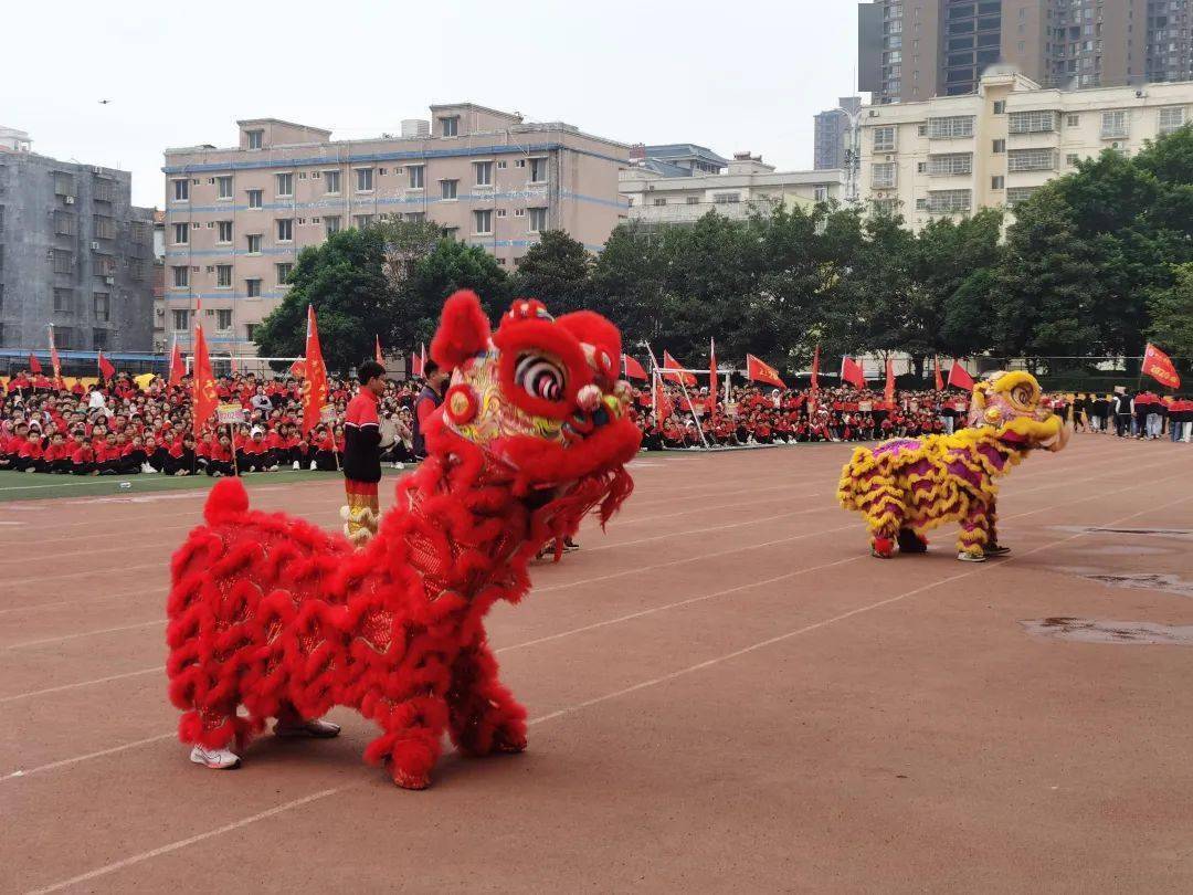 钟山县一中进入"校运会时间"_第一中学_发展_体育