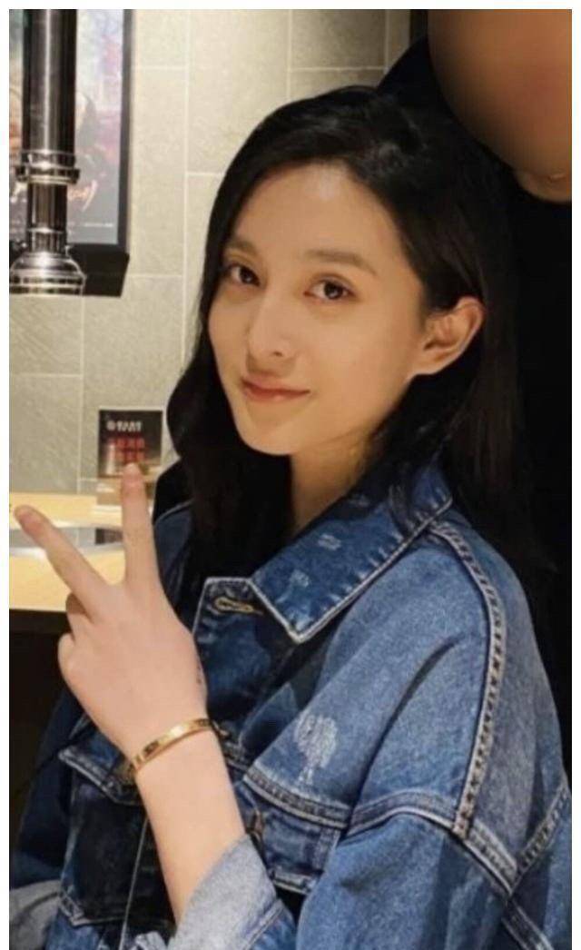 《中国医生》毛阿敏的女儿,首登大荧幕和袁泉演母女,颜值一流!