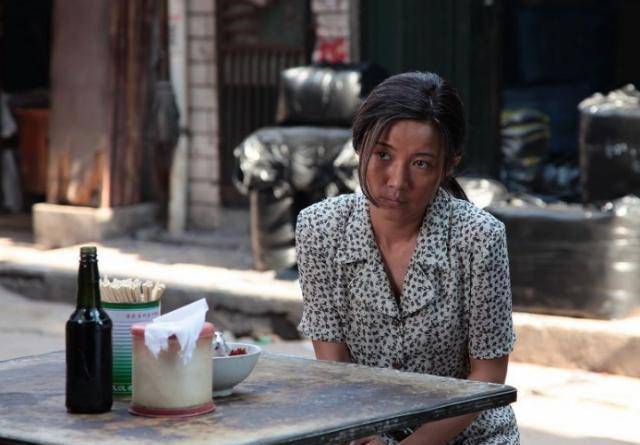 《万箭穿心》李宝莉:经营婚姻,"性格好"比"能吃苦"更有用_丈夫_男人