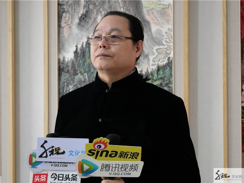 红韵墨章——著名画家李焕辉中国画作品展,于11月17日下午在北京圆满