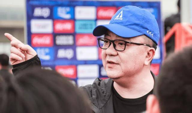 董路证实传闻:李铁很难了!