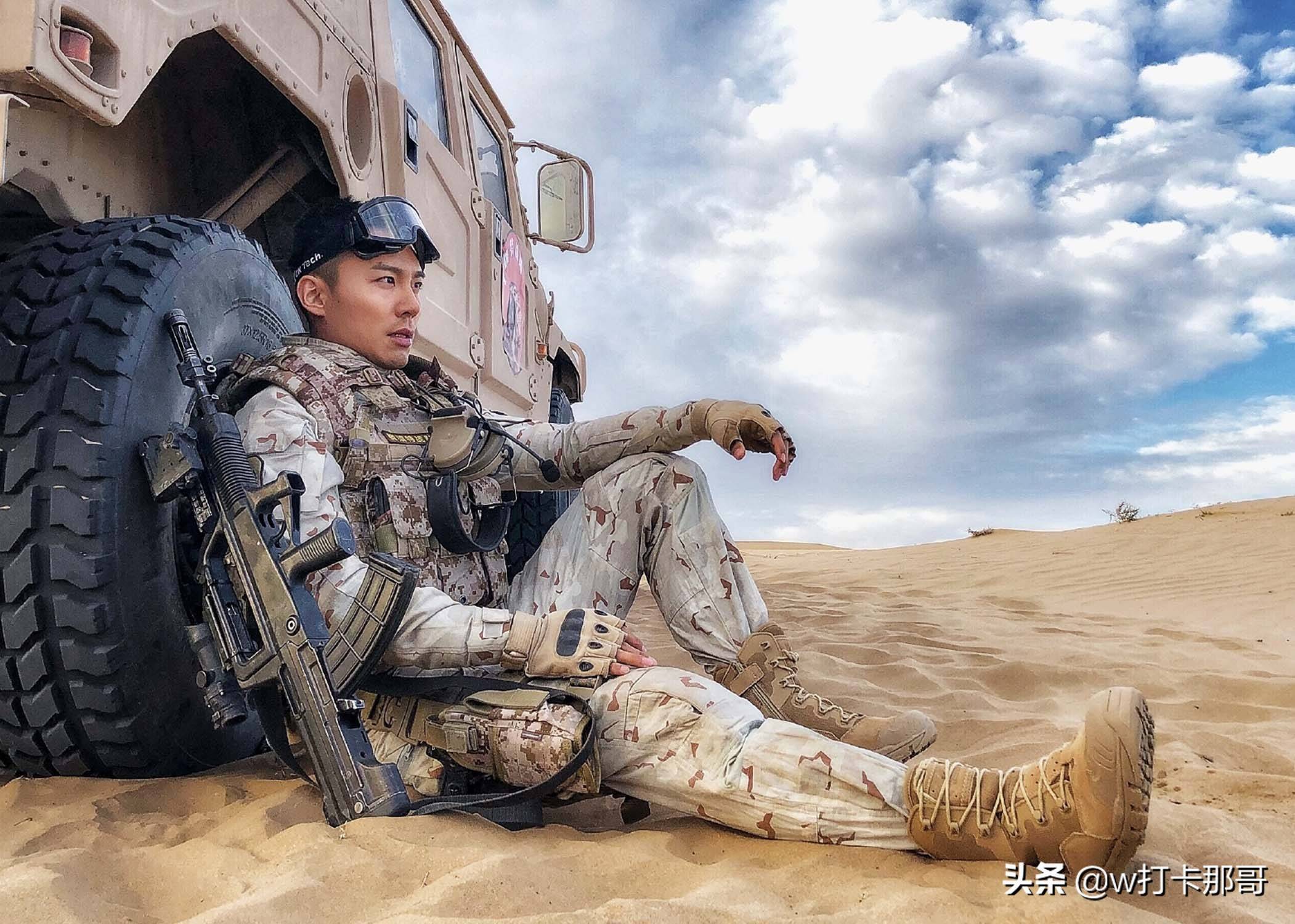 演戏做到极致认真,健身还练成了演艺圈里肌肉身材标杆的彭于晏,虽然