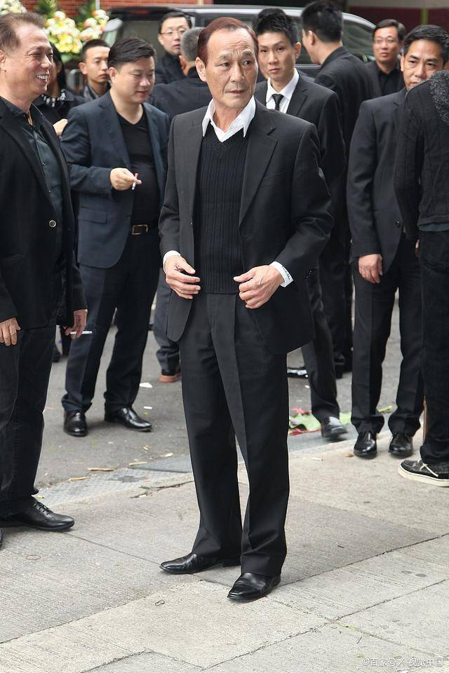 陈惠敏曝近况,面色蜡黄颧骨突出显憔悴,结婚不足半月蜷病床太心酸