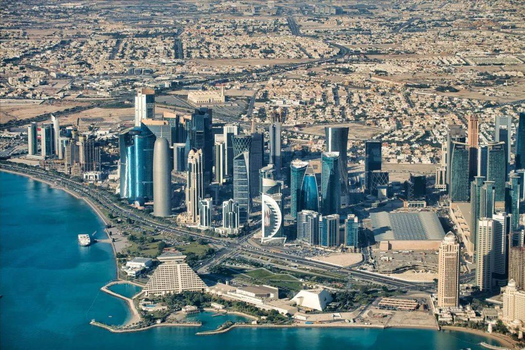 世界杯开幕！豪掷2200亿美金的卡塔尔，究竟有多壕？